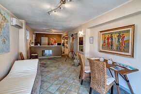 Baia de Bahas Residence