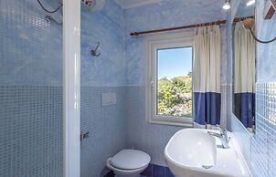 Baia de Bahas Residence