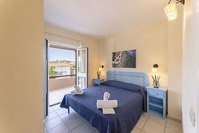 Baia de Bahas Residence