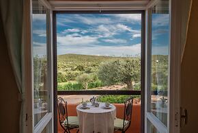 Baia de Bahas Residence