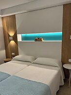 Poniente Playa Aparthotel