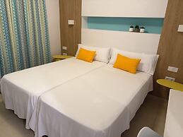 Poniente Playa Aparthotel