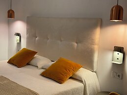 Poniente Playa Aparthotel