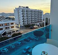 Poniente Playa Aparthotel