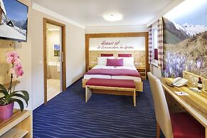 Hotel Alpina
