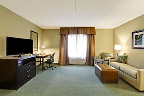 Hilton Garden Inn Woodbridge