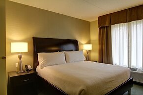 Hilton Garden Inn Woodbridge