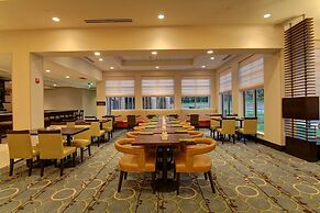 Hilton Garden Inn Woodbridge