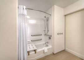 Hampton Inn & Suites Dallas/Plano-East