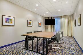 Hampton Inn & Suites Dallas/Plano-East
