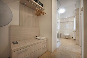 Boutique Residence by Little King