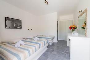 Paradise Beach Resort