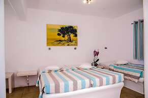 Paradise Beach Resort