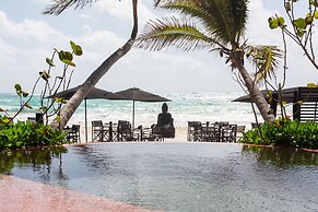 Tago Tulum by G Hotels