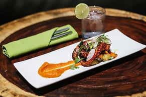 Tago Tulum by G Hotels