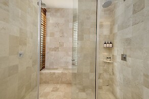 Tago Tulum by G Hotels