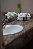 Norma Dan Motel - Near Dolly Parton's Stampede Dinner Attraction