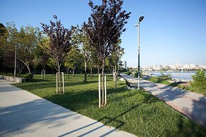 Juliet Rooms & Kitchen