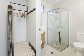 Nightcap at Edge Hill Tavern