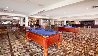 Nightcap at Edge Hill Tavern