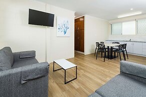 Nightcap at Edge Hill Tavern