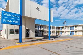 Motel 6 Blythe, CA - South