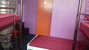 Submarine Guest House Central Market - Hostel