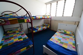 Submarine Guest House Central Market - Hostel