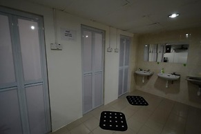 Submarine Guest House Central Market - Hostel