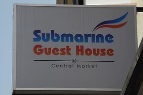 Submarine Guest House Central Market - Hostel