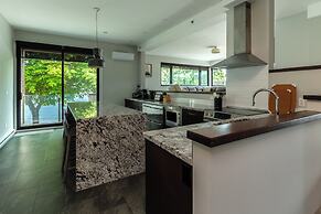 Sechelt Inn