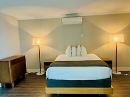 Sechelt Inn