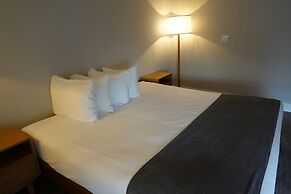Sechelt Inn