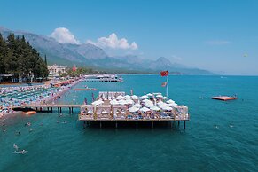 Rox Resort  Hotel - All Inclusive