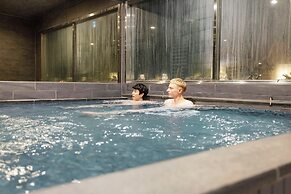 Anshin Oyado Shinjuku - Caters to Men