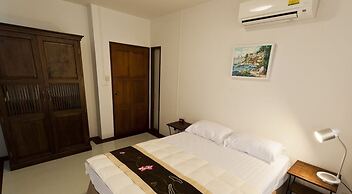 The Meet Green Apartment