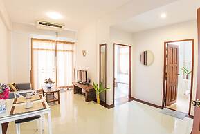 The Meet Green Apartment