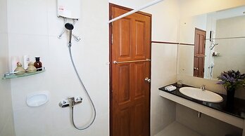 The Meet Green Apartment