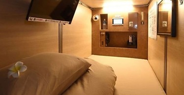 Anshin Oyado Shimbashi - Caters to Men