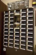 Anshin Oyado Shimbashi - Caters to Men