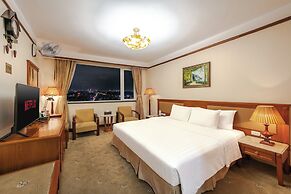 A25 Luxury Hotel