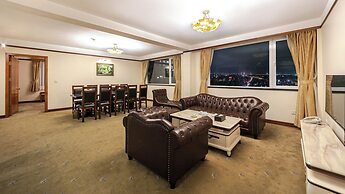 A25 Luxury Hotel