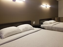 Joys Inn