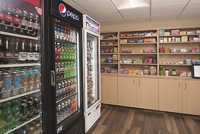 La Quinta Inn & Suites by Wyndham Grand Forks