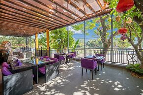 Royal Riverside Hoi An Hotel