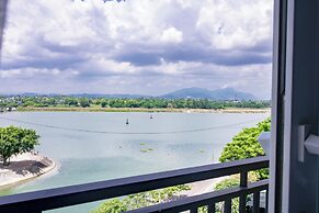 Royal Riverside Hoi An Hotel
