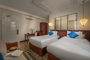 Royal Riverside Hoi An Hotel