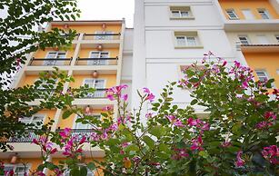 Royal Riverside Hoi An Hotel