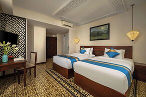 Royal Riverside Hoi An Hotel