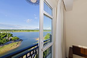 Royal Riverside Hoi An Hotel